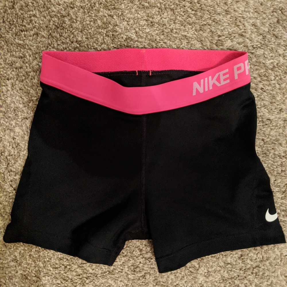 Nike pro black spandex shorts size small